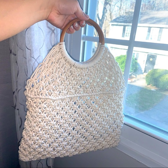 Wooden Handle Knit Bag - Picture 1 of 4